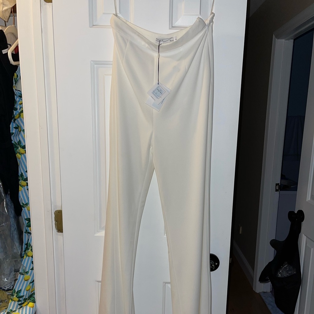 ByEgreis White pants